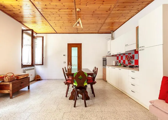 Casa Elena *